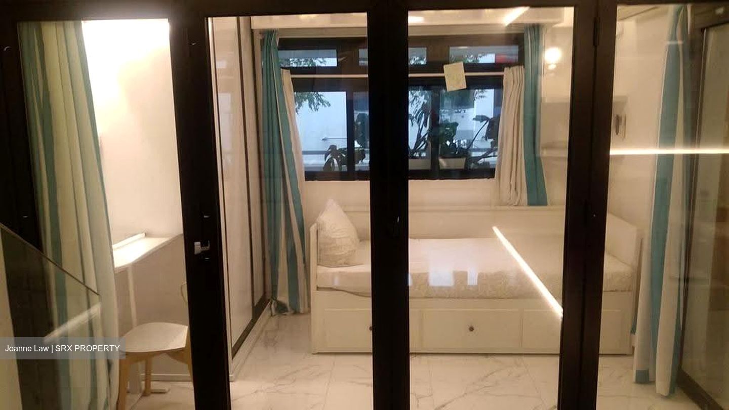 Blk 50 Teban Gardens Road (Jurong East), HDB Executive #632410611